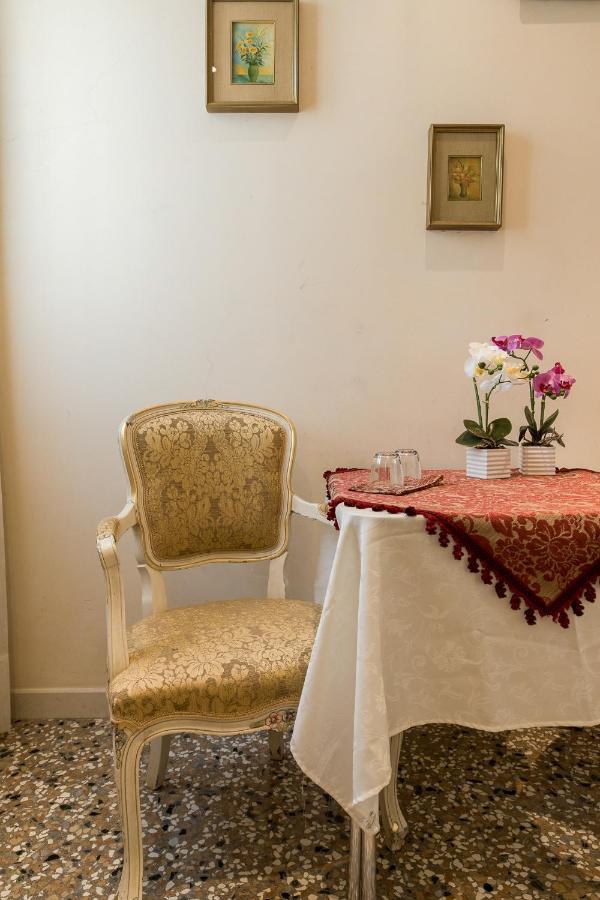 Venice Inn Εξωτερικό φωτογραφία