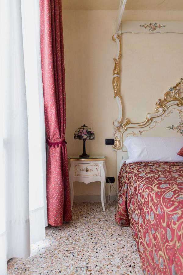 Venice Inn Εξωτερικό φωτογραφία