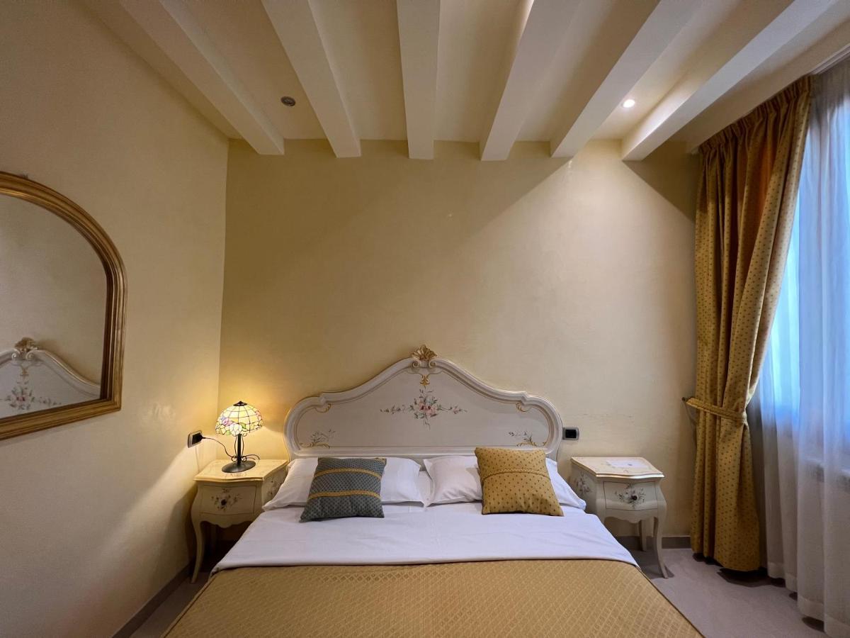 Venice Inn Εξωτερικό φωτογραφία